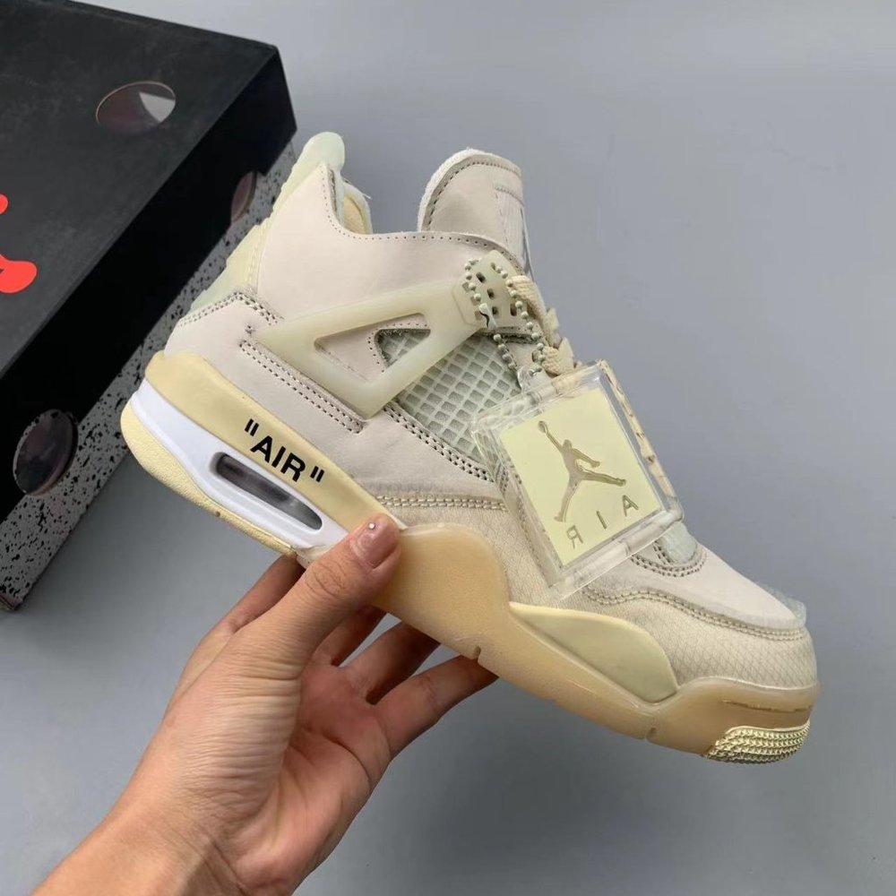 Air Jordan 4 - Picture 6 of 9
